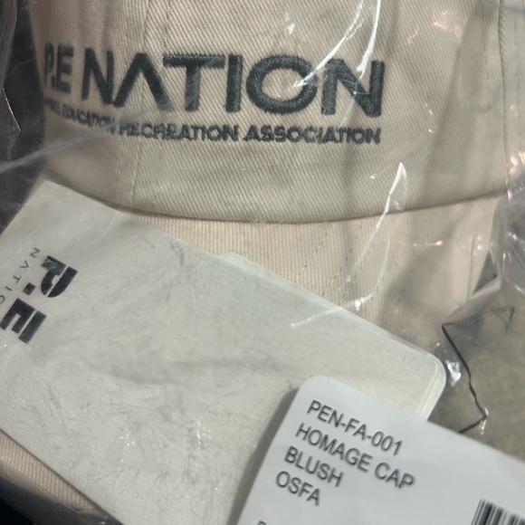P.E Nation Cream/blush pink Cap - new and in packaging - Picture 5 of 5